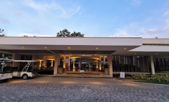 Tambuli Tower C Unit 5D