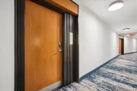 National at Rosslyn Towers