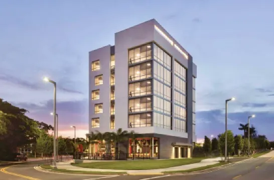 Kompose Boutique Hotel Miami Airport Hotels near Santa Clara Station