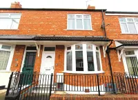 2 Bed Darlington Townhouse Garden & Free Parking Hôtels à : 
