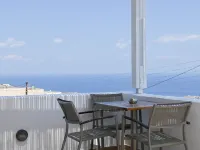 Amerisa Suites & Villa Hotels in Fira