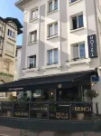 Hôtel Cosmopolitain - بار