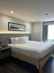 Econo Lodge Inn & Suites Santa Rosa South - parking