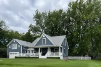 Bayside Manor Retreat - Unit 1