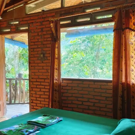 Mountain View Cottages & Villa Tangkahan