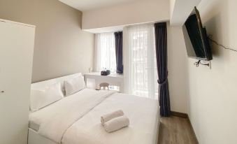Well Furnished Studio Room at High Floor Tokyo Riverside Pik 2 Apartment