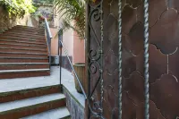 Comfy and Quiet in Camogli by Wonderful Italy