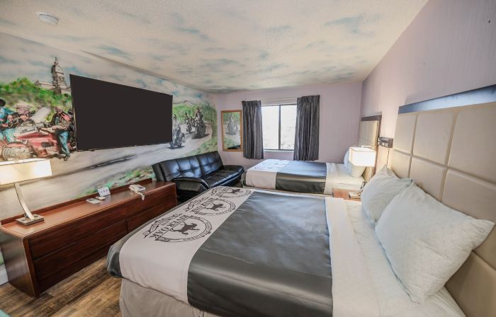 River Oak Inn