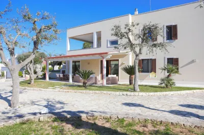 Villa Don Sante In Locorotondo Hotels near Minareto di Fasano
