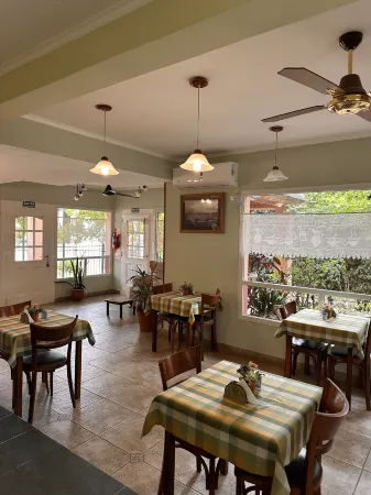 Costa Norte Hostería Отели в г. Колон