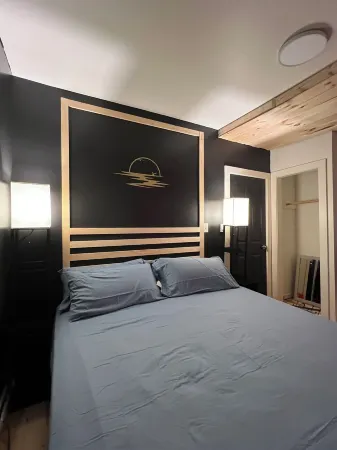 Mid term Downtown Apartment