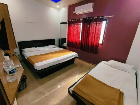 Bhavani Chatra Yatri Niwas