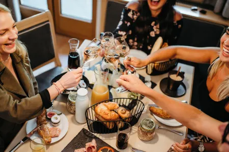 Almhof Alpin Apartments & Spa