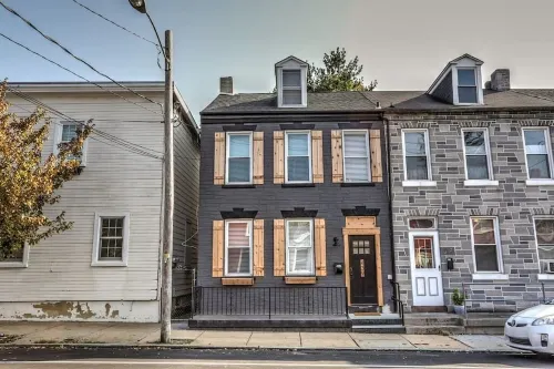 Luxury Manor on Mulberry in the heart of Downtown Lanc Hotels in Lancaster