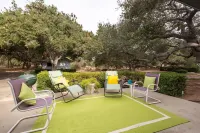 Secluded wine country retreat,  full kitchen