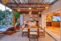 Villa Luna Nueva - Concierge and Maid Service included