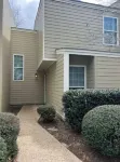 Clean & Comfy 3 BR 2 Bath Townhouse W/ Amenities