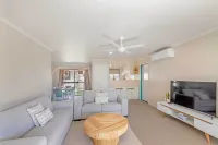 Sun, Sand and Serenity all within walking distance of Bargara!