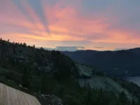 Skyhytte Vradal, Bergpanorama und Seeblick - Erholung - Wandern - Skipiste Hotels in Vradal