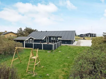 10 Person Holiday Home in Løkken-by Traum