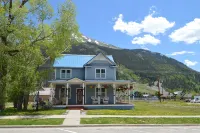 Beautifully restored Victorian Mountain home furnished with authentic antiques!