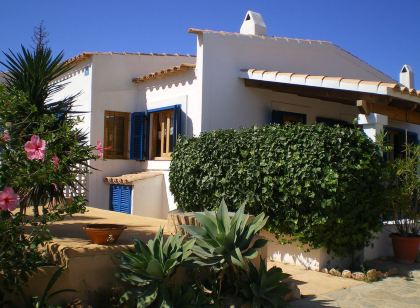 House with garden and views of the village - House 2H (dwelling 2 ) from private owner