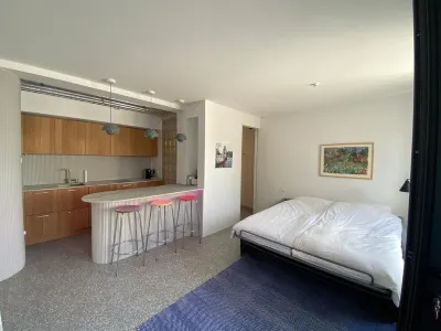 Wohnstudio Stylish und Voll Ausgestattet Hotels in der Nähe von Ortsmuseum Tutzing