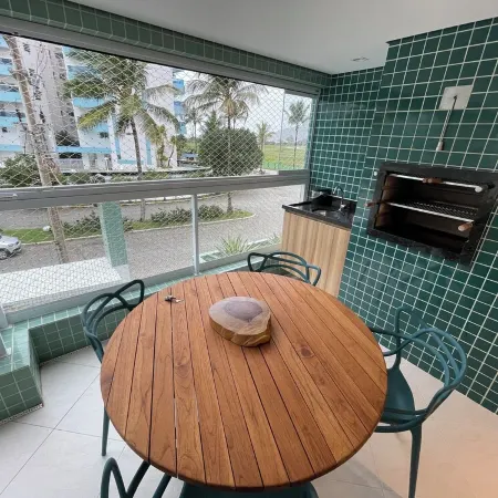 Comfortable 3 suites, air conditioning, Gourmet balcony, 200 meters from the sea