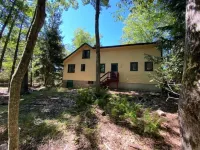 Pet Friendly Lakefront Cabin