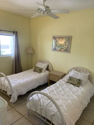 Grace Bay Prime Location 2 Bedroom Condo with Beach, Pool and Tennis access!!