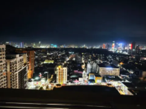 Modern Studio Condo in Heart of Quezon City