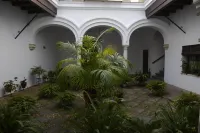 PALACIO LAS PALOMAS HOUSE. Apt. Centro 600m. Beach with garage. SPECIAL OFFER 2018