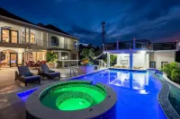 An Ultra-Luxurious Resort Style Ocean View Villa. Optional Yacht, Fully Staffed!