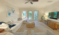 Luxury Oasis Stylish Beach Condo 2bed/2bath