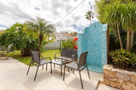 Monte S José House (3 suites. Large private garden and pool) in quiet location Отели в г. Sao Bartolomeu de Messines