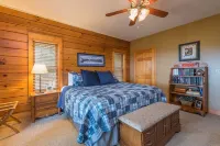 Spectacular Mountain Sunsets With Long Range Views,Therapy Hot Tub