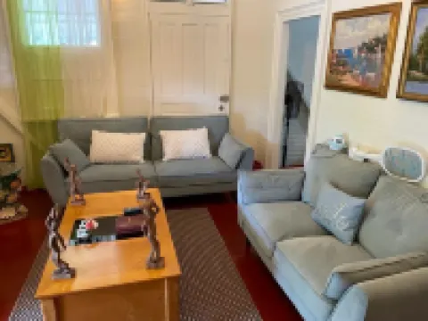 Cabin style family home, great views, 15mins from renown beaches in Port Antonio Hotels in Port Antonio