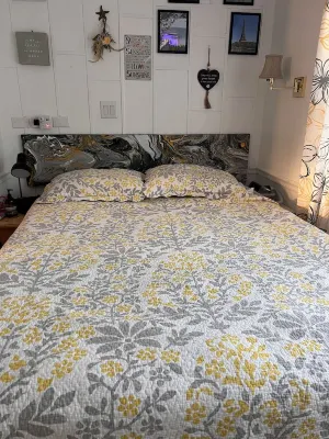 2 bed, 2 bath home located in popular resort with pool.  Near Siesta Key Beach Hotels near Nathan Benderson Park