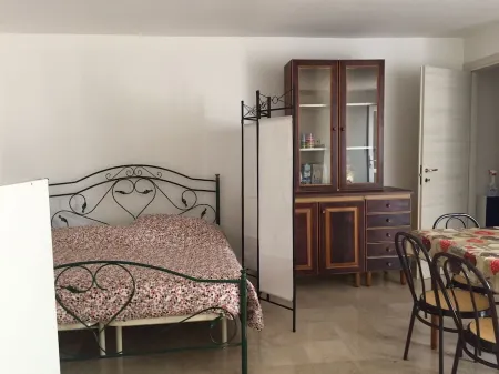 Lovely little house in Salento, in the countryside with garden and solarium