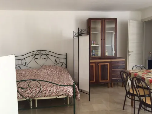 Lovely little house in Salento, in the countryside with garden and solarium