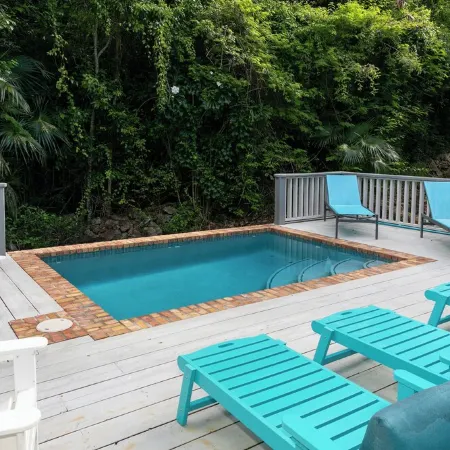 Villa de Paz, STJ 4 BR/2.5B, 2-8 guests Pool Private Renovated AC backup power