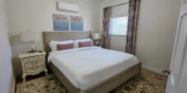 Oceanview Luxury Villa - Private Pool, AC & Wi-Fi, 5 Min Drive to Beach Hotels in 