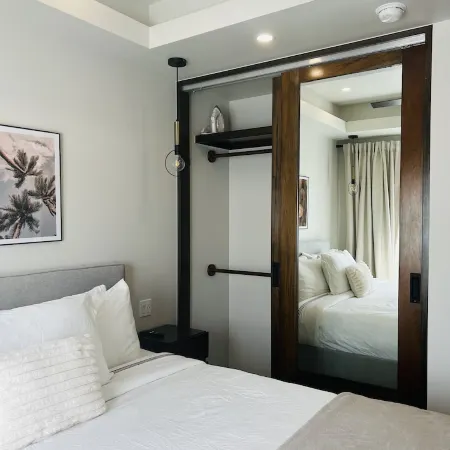 VIVA 301 in the heart of San Pedro