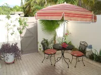 150 footsteps to the beach Hotels in Frydendal