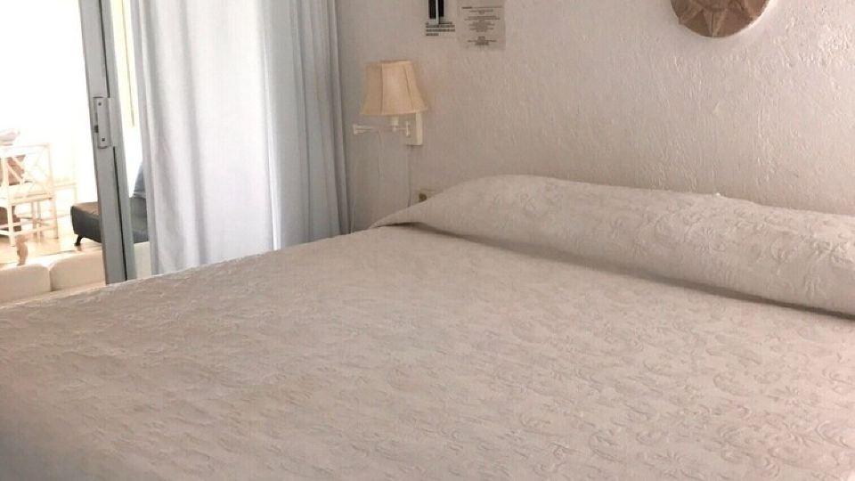 Beachfront Condo, Direct Ocean View, Half Moon Bay - Akumal