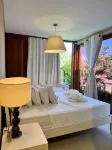 Beautiful house in a privileged location in the Piscinas Naturais condominium