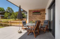 'Lottis Dahuam' Centrally Located Vacation Apartment in Fügen, with Garden & Sauna - Wifi