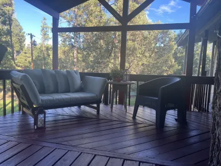 Cozy cabin in a peaceful place