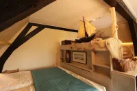Studio Havenzicht on top location in the historic town of Veere فنادق في 