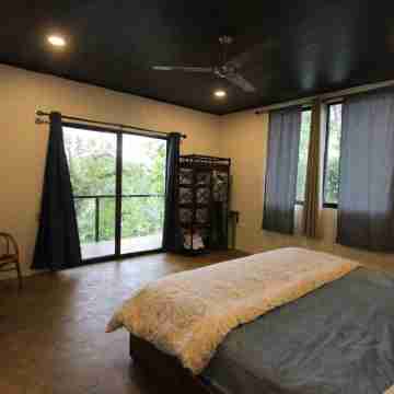 Walk to Beach! Rooms